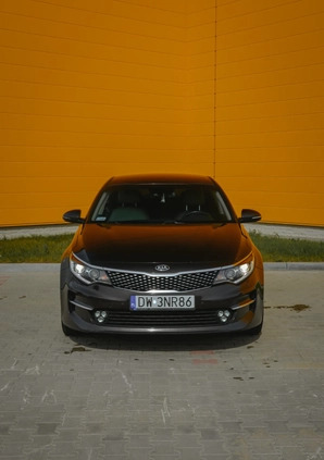 Kia Optima cena 54900 przebieg: 205520, rok produkcji 2015 z Wrocław małe 631